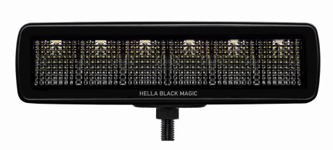 Reflektor dodatkowy Hella Black Magic- Mini Lightbars- bliskie otoczenie